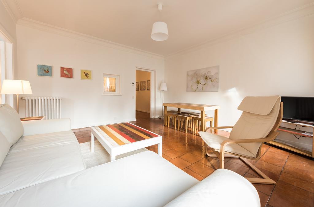 Apartamentos Madrid Centro W Kültér fotó