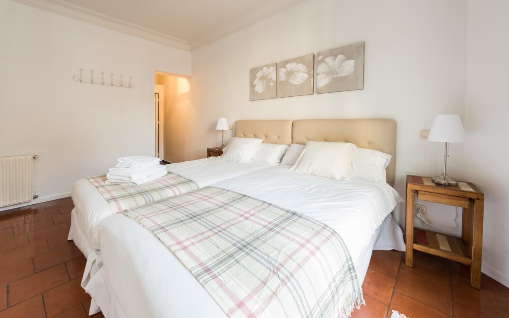 Apartamentos Madrid Centro W Kültér fotó