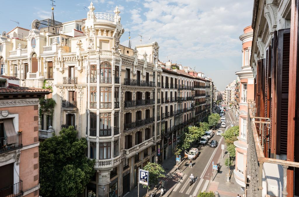 Apartamentos Madrid Centro W Kültér fotó