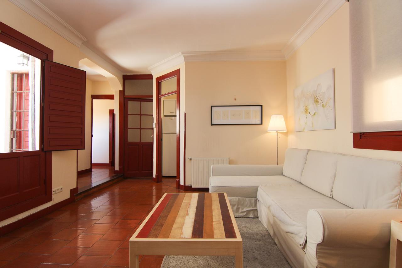 Apartamentos Madrid Centro W Kültér fotó