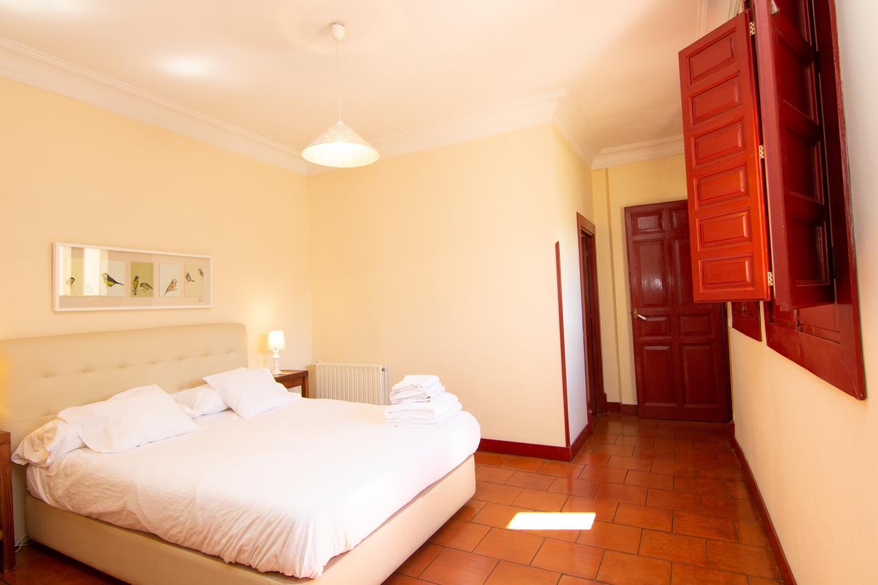 Apartamentos Madrid Centro W Kültér fotó