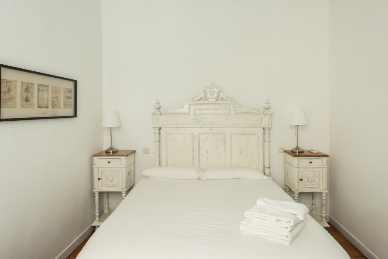 Apartamentos Madrid Centro W Kültér fotó